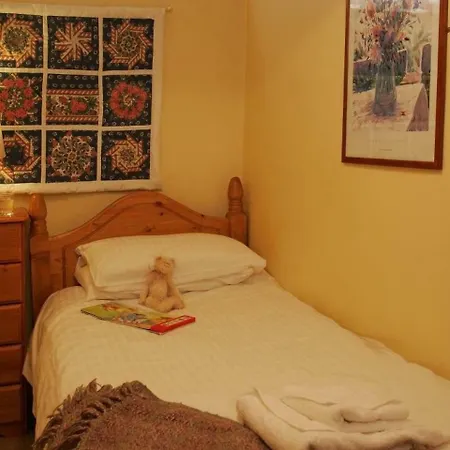 Ferienhaus Holiday Home Chapel Brow